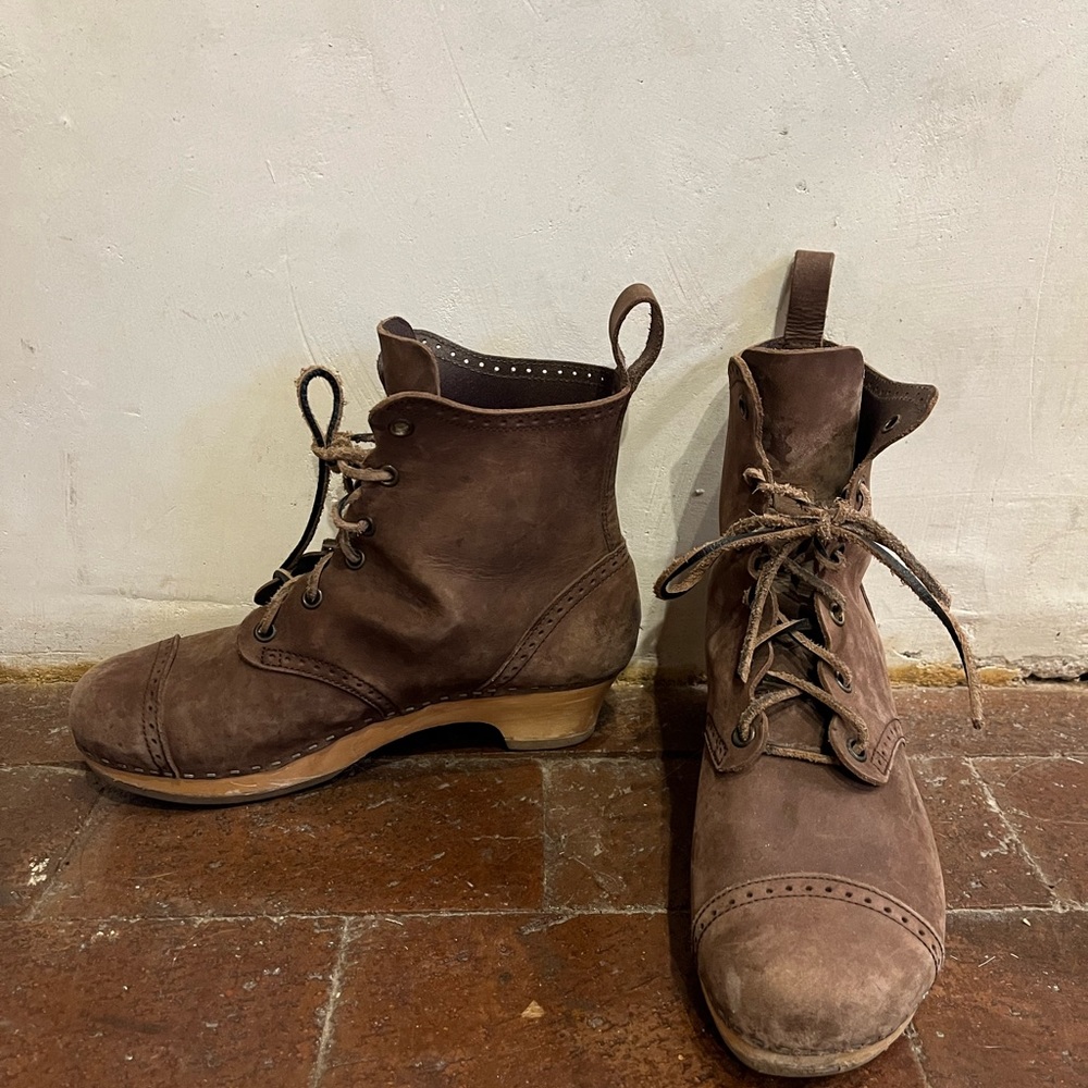 Swedish Hasbeen Grandma Debutant Boot